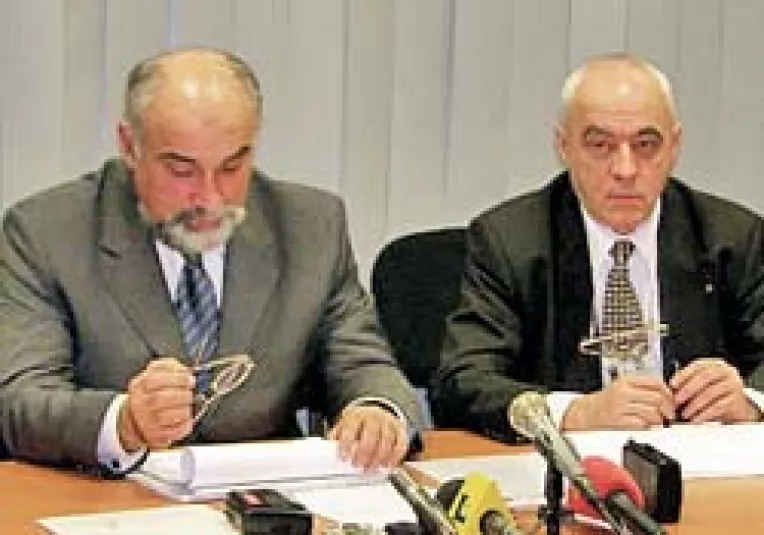 Disputa politica a atins cote nucleare la Cernavoda