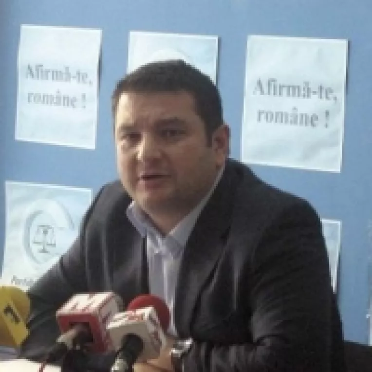 Ideea fuziunii PC - PNL, pe placul conservatorilor