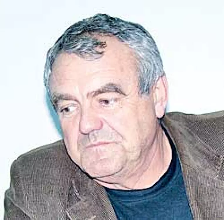 "In sedintele de consiliu, in proportie de 80-90% pe ordinea de zi se aflau vanzari de terenuri"