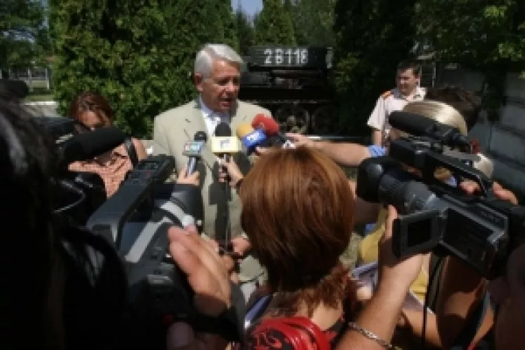 Melescanu: Interimatul de Justitie este o solutie proasta