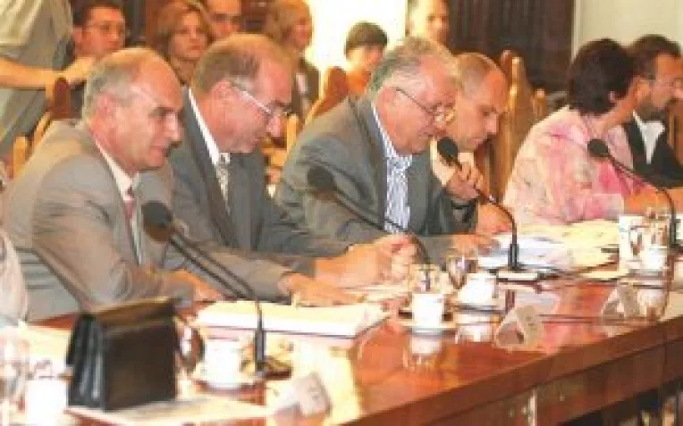 Mircea Toader cere impartirea echitabila a banilor dati prin CJ