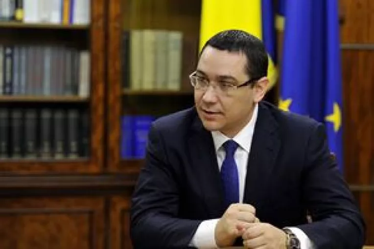Opiniile lui Victor Ponta despre numirea procurorilor sefi, modificarea Constitutiei, regionalizare, falimentul Mechel si insolventa Oltchim (1)