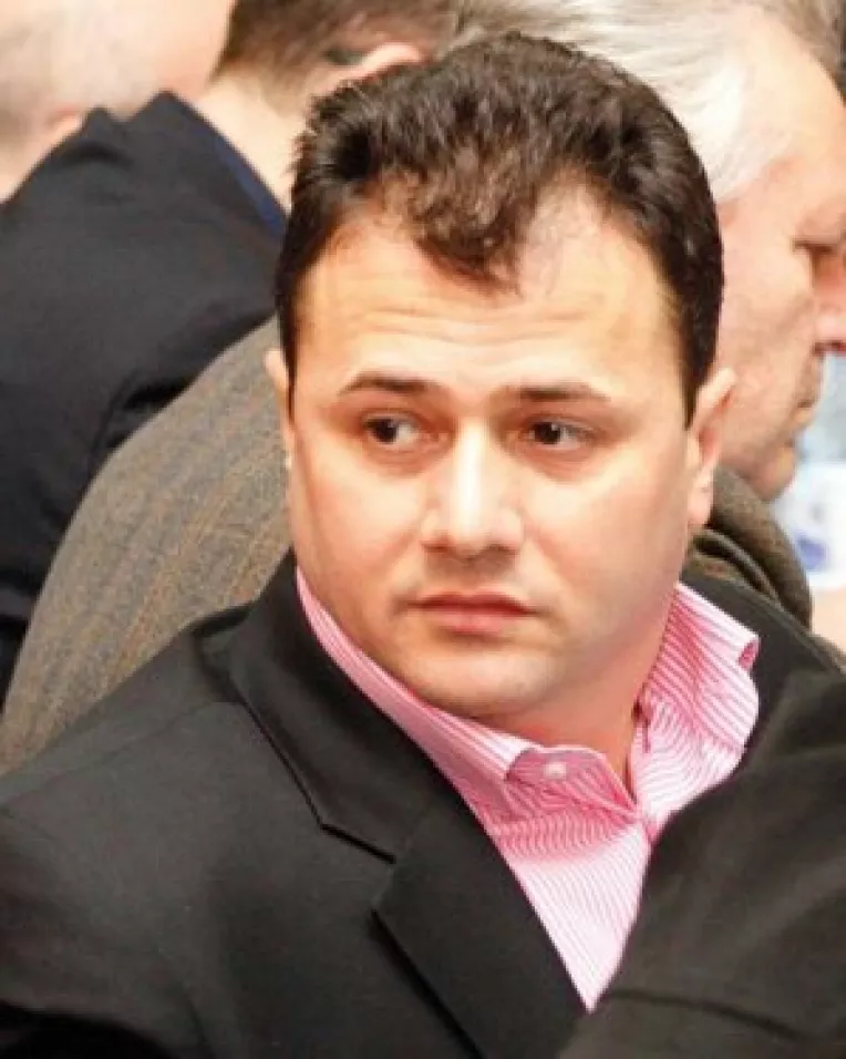 Picu Roman nu se vede primar