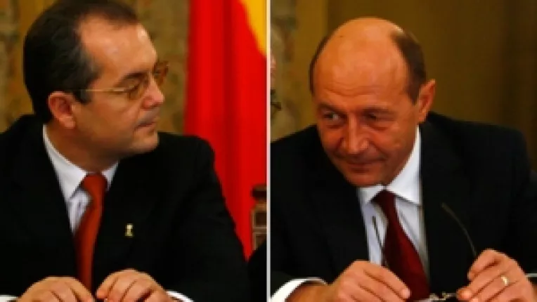 Scenariu plauzibil: Basescu l-a fi convins pe Boc sa demisioneze pana la sfarsitul anului