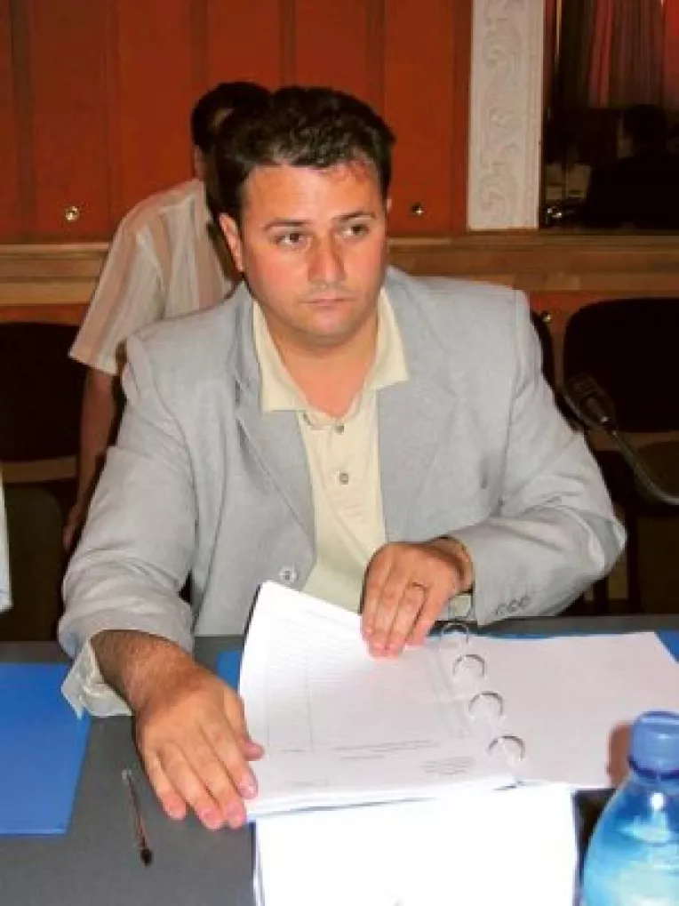 Seful PAER vede "despartiri" in curtea conservatorilor