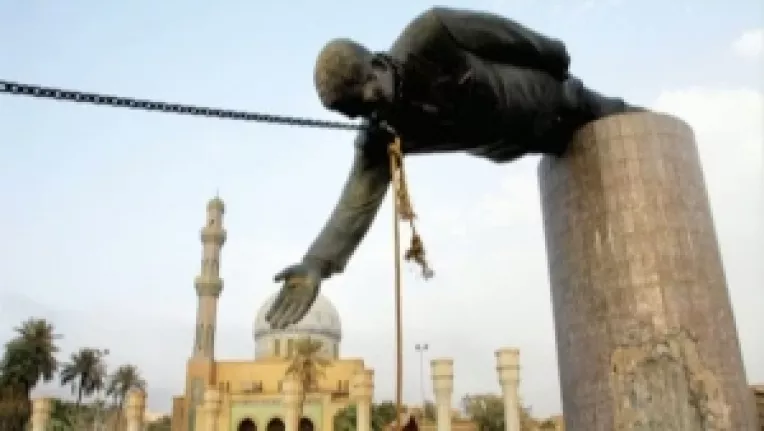 Victor Ciutacau despre finalul mandatului de presedinte al lui Basescu : "Epoca lui glorioasa de infailibilitate si de impunitate se apropie de sfarsit"